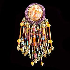 Vintage Artist hand beaded picture agate and banded agate western design brooch